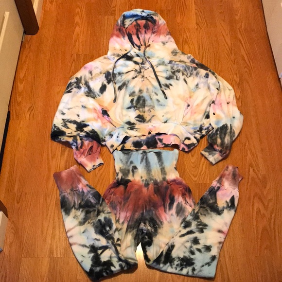 Young Fabulous and Broke Tie Dye Sweatshirt (S/M) and Joggers (XS) Set in VGUC! - Picture 1 of 8